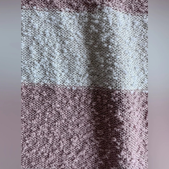 Knox Rose Pink and White Striped Sweater Boucle Neutral V Neck Size XS - Picture 4 of 4